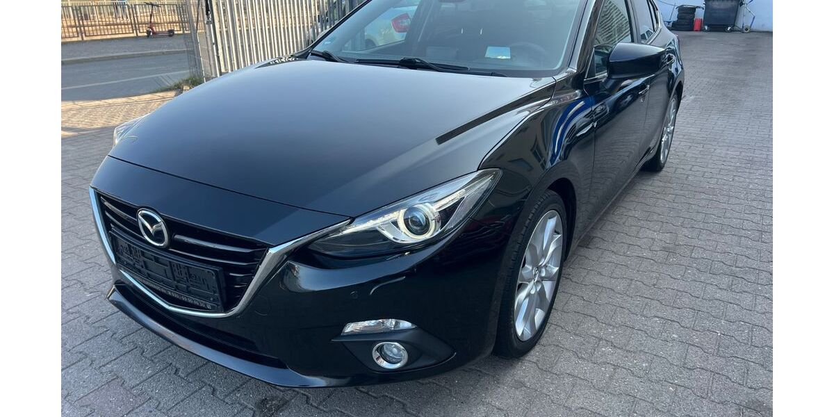 Mazda 3 141.000 km 8.290 &euro; Berlin 13581