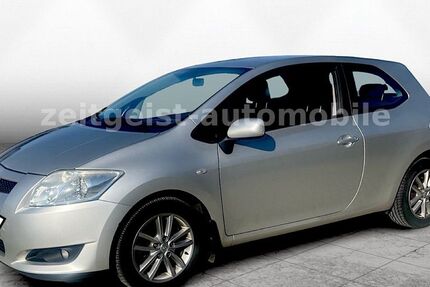 Toyota Auris 110.000 km 5.785 &euro; Potsdam 14480