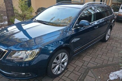 Skoda Superb 130.000 km 20.000 &euro; Borkheide 14823