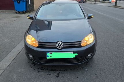 VW Golf 233.000 km 3.800 &euro; Berlin 13409