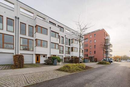 Haus Berlin Rummelsburg - 6 Zimmer, 196 m&sup2;, 1.699.500&euro; | Angebot:24531743