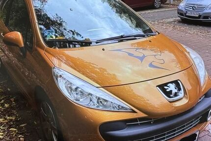 Peugeot 207 171.000 km 3.900 &euro; Berlin 12209
