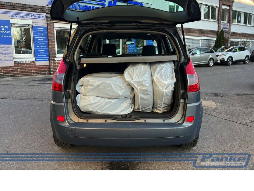 Renault Scenic Avantage*TÜV01/26*Klima*SHZ*WR+SR* 183.228 km 2.790 € Berlin 13187