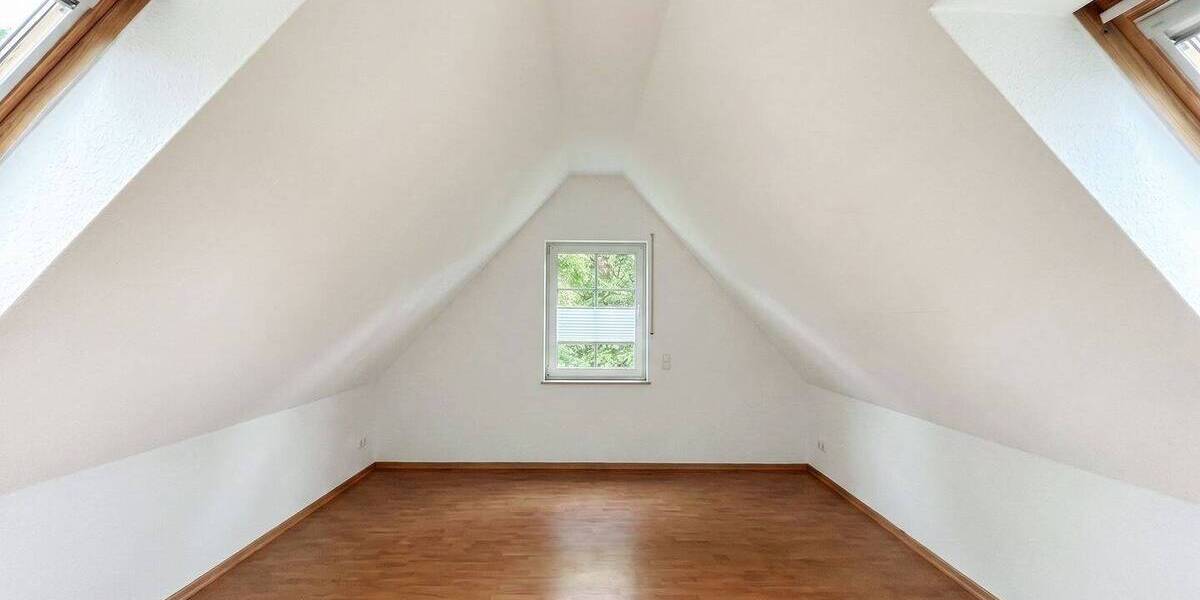 Doppelhaushälfte Kleinmachnow - 5 Zimmer, 132 m&sup2;, 2.200&euro; | Angebot:26779854