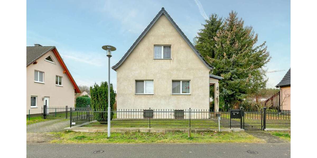 Haus zum Kaufen in Hennigsdorf 349.000 € 117 m² 5 zimmer
