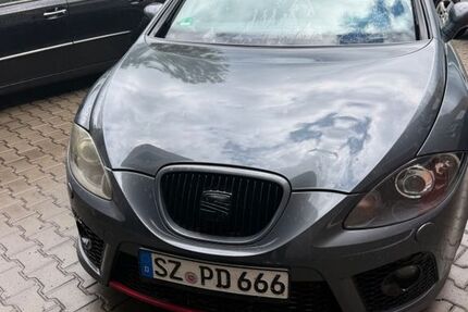 Seat Leon 247.200 km 2.800 &euro; Berlin 12277