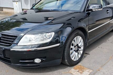 VW Phaeton 140.987 km 9.490 &euro; Berlin 13435