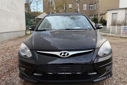 Hyundai i30 72.589 km 6.390 &euro; Berlin 10625