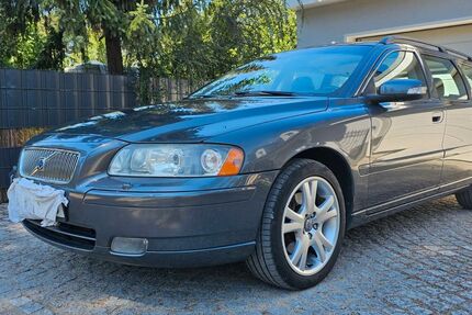 Volvo V70 214.000 km 7.900 &euro; Rangsdorf 15834
