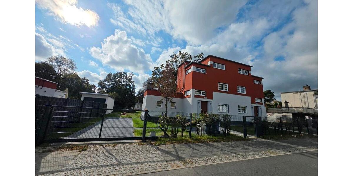 Doppelhaushälfte Berlin Spandau - 7 Zimmer, 145 m&sup2;, 3.150&euro; | Angebot:27635599