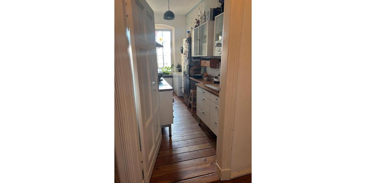 Etagenwohnung Berlin Neukölln - 2 Zimmer, 64 m&sup2;, 1.600&euro; | Angebot:26349093