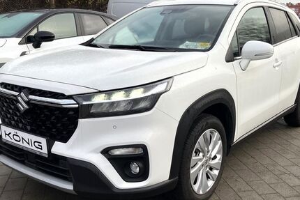 Suzuki SX4 4.870 km 21.999 &euro; Berlin 10829