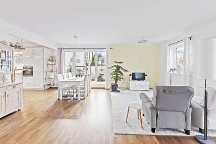 Haus zum Kaufen in Potsdam 799.000 € 190 m² 5 zimmer