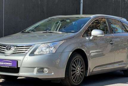 Toyota Avensis 156.369 km 7.999 &euro; Berlin 13089