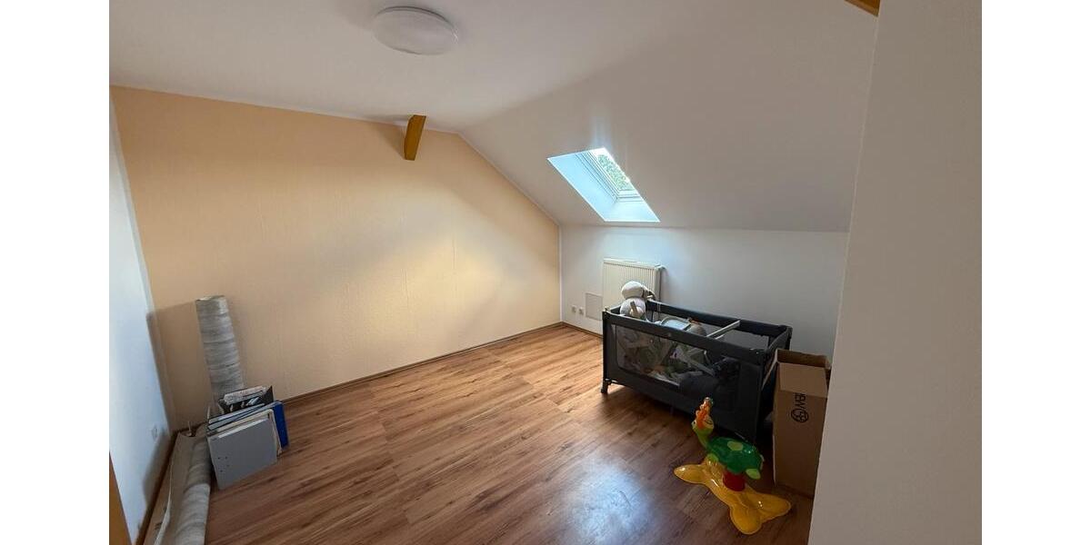 Etagenwohnung Berlin Charlottenburg-Wilmersdorf - 4 Zimmer, 110 m&sup2;, 650&euro; | Angebot:26691719