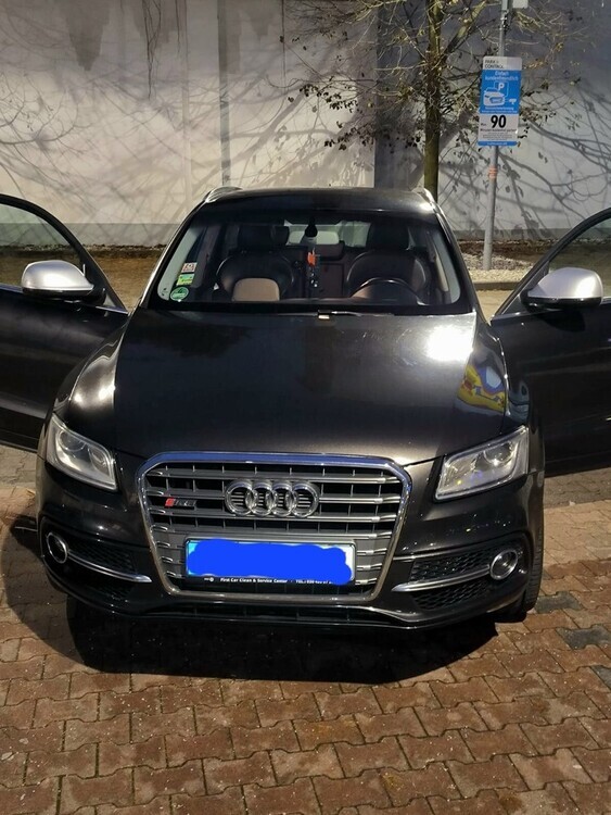 Audi SQ5 145.400 km 23.900 € Berlin 10178