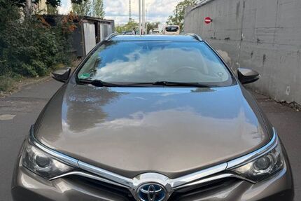 Toyota Auris 370.000 km 9.800 &euro; berlin 10553