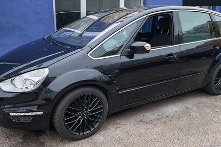 Ford S-Max 160.000 km 5.999 &euro; Berlin 13405