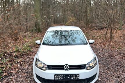 VW Polo 123.000 km 5.499 &euro; Berlin 12279