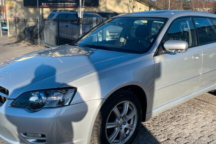 Subaru Legacy 108.000 km 5.990 € Berlin - Tempelhof 12107
