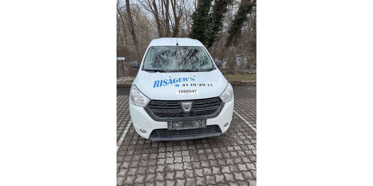 Dacia Dokker 95.708 km 7.900 &euro; potsdam 14480