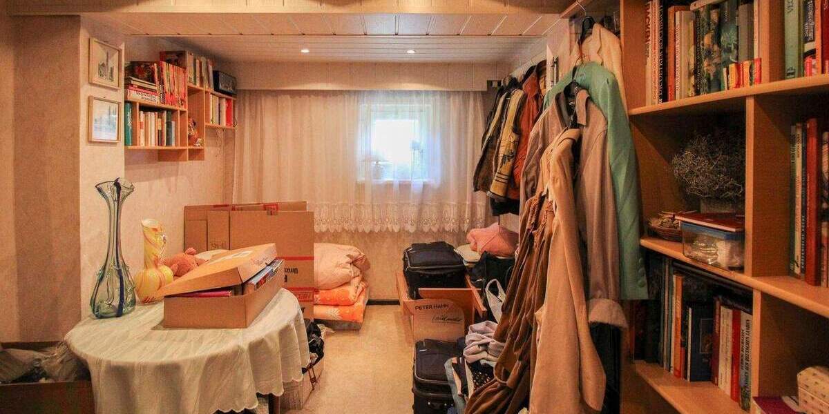 Familienfreundliches, bezugsfreies Einfamilienhaus mit großem Garten und beheiztem Wintergarten 4 zimmer