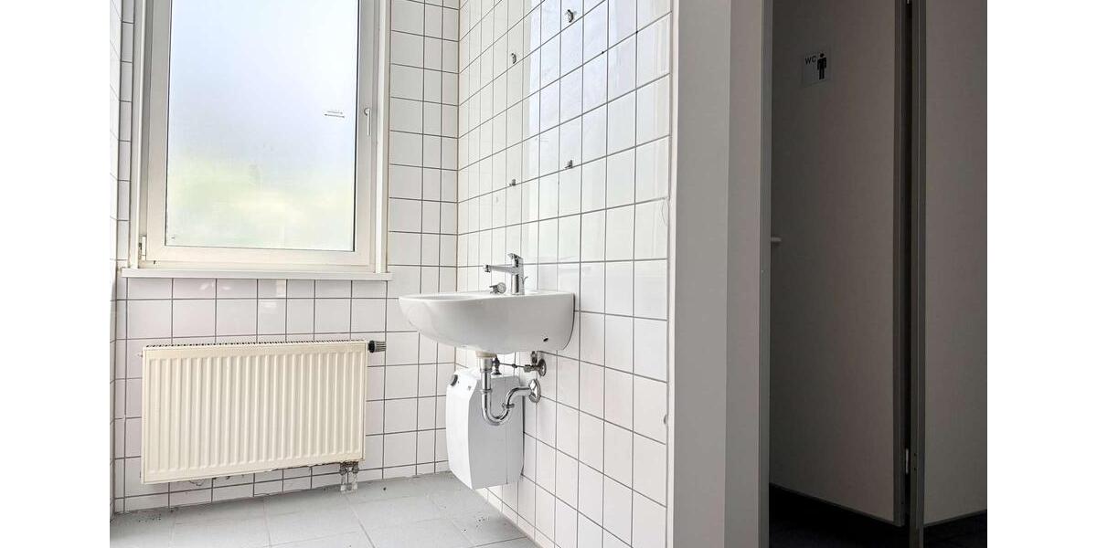 Große Chance auf großer Fläche!! 149 m² direkt am Sterncenter in Potsdam zimmer