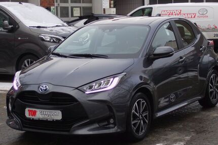 Toyota Yaris 40.986 km 20.950 &euro; Berlin 13403