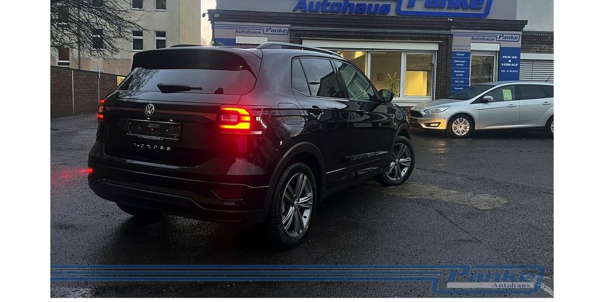 VW T-Cross 1.0 TSI R-Line DSG OPF*ACC*NAV*RFK*LED* 81.393 km 17.890 &euro; Berlin 13187