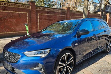 Opel Insignia 132.543 km 15.600 &euro; Berlin 12099
