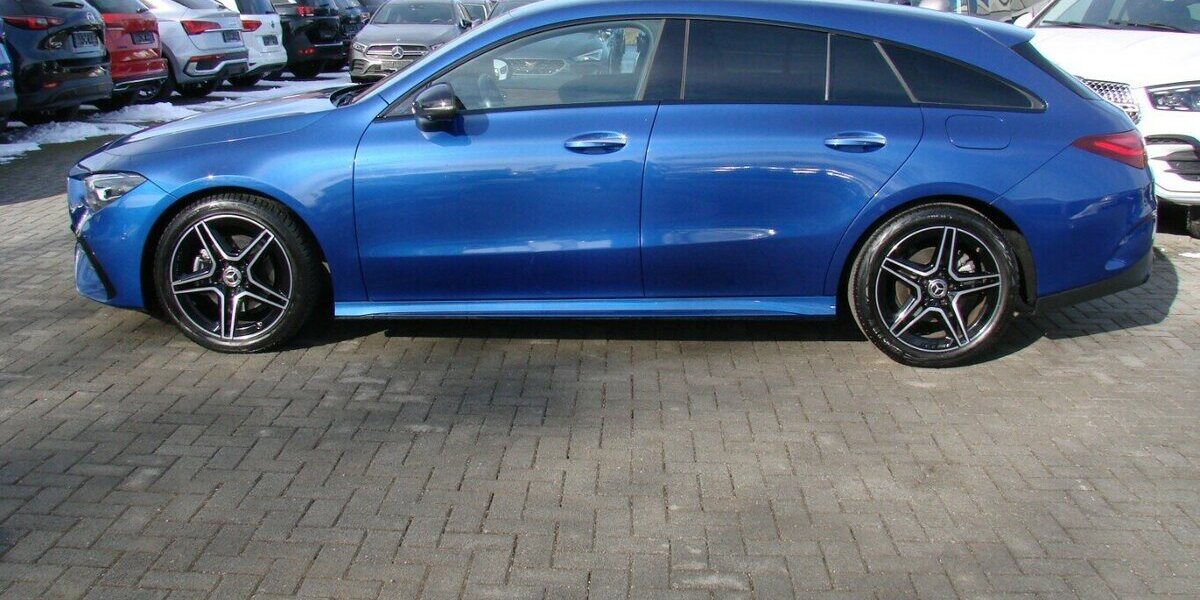Mercedes-Benz CLA 180 Shooting Brake AMG Night Paket LED 360º Di 17.812 km 29.980 &euro; Falkensee 14612
