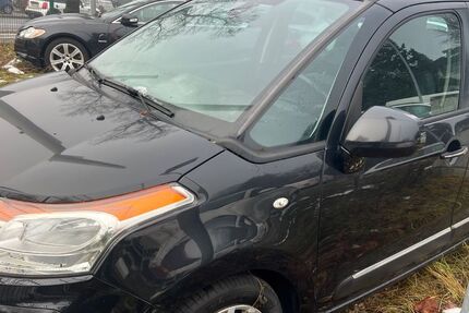 Citroen C3 212.200 km 2.750 &euro; Berlin 12309