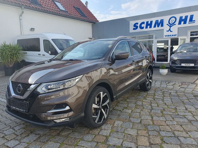 Nissan Qashqai 51.000 km 19.999 € Potsdam 14469