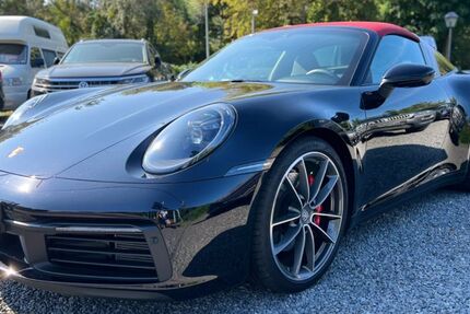 Porsche 992 5.990 km 159.990 &euro; Potsdam 14482