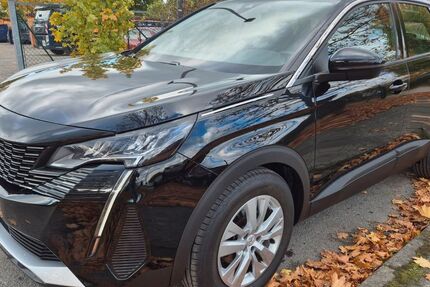 Peugeot 3008 163.000 km 15.700 € Berlin 12347