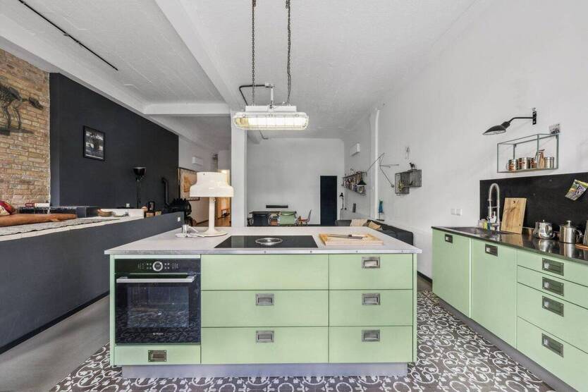 Haus-im-Haus-Gefühl: Loft auf zwei Ebenen in Berlin-Friedrichshain