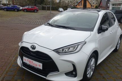 Mazda 2 Hybrid 23.000 km 22.949 &euro; Berlin 13403