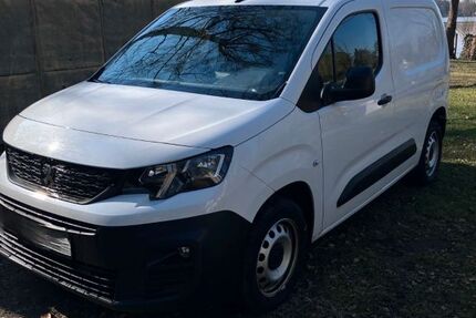 Peugeot Partner 118.000 km 11.500 &euro; Berlin 14059