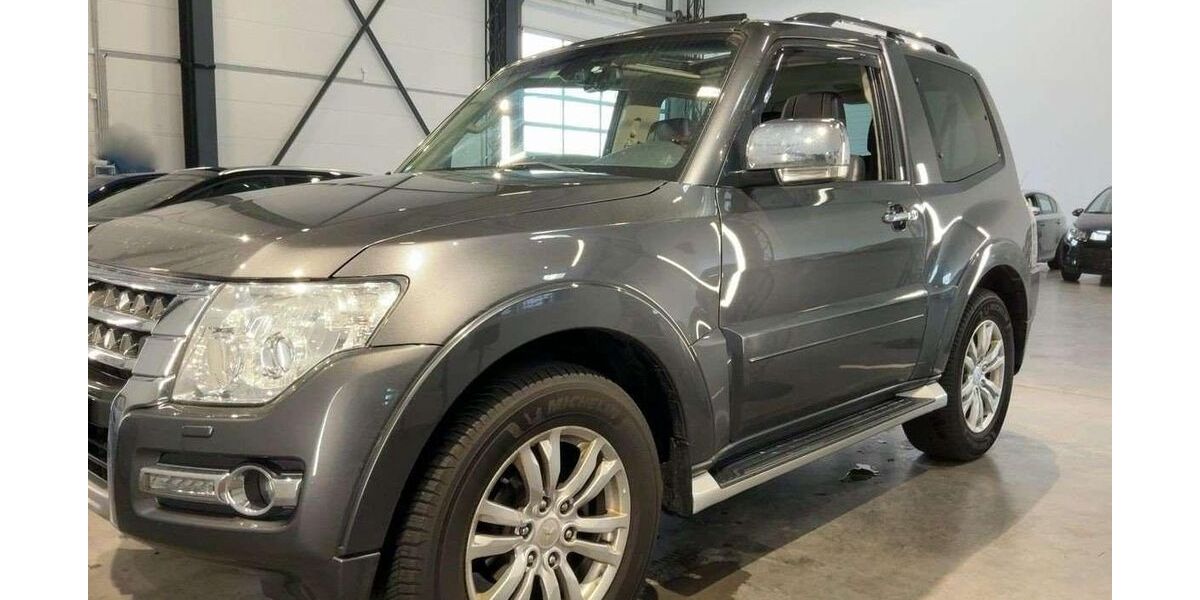 Mitsubishi Pajero 138.552 km 29.950 &euro; Teltow 14513