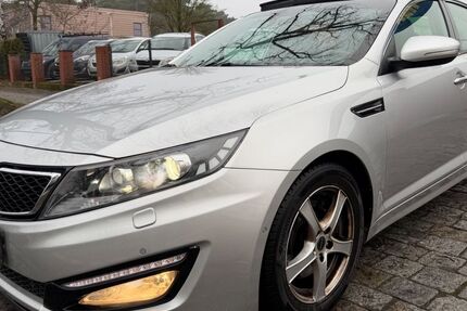Kia Optima 201.000 km 5.999 &euro; berlin 12527