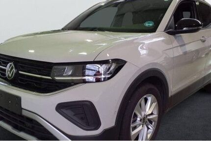 VW T-Cross 24.215 km 25.450 &euro; Berlin 14167