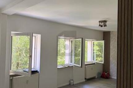ZENTRAL GELEGEN UND DENNOCH IM GRÜNEN - Wohnung Berlin-Lichtenberg Lichtenberg | Angebot:26757621