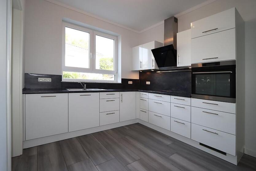 Exklusive Stadtvilla in Falkensee-Wohnen & Arbeiten in Seenähe