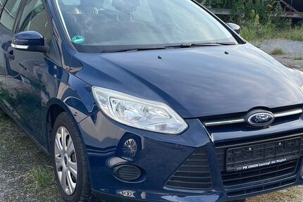 Ford Focus 49.000 km 5.950 &euro; Berlin 12683