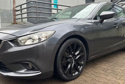 Mazda 6 99.654 km 13.480 € Berlin 13353