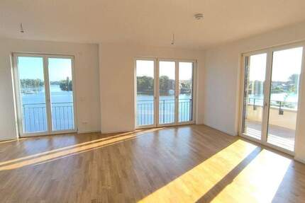 Traumhafte 4-Zi-Neubauwohnung direkt am Wasser (Erstbezug)! 4 zimmer