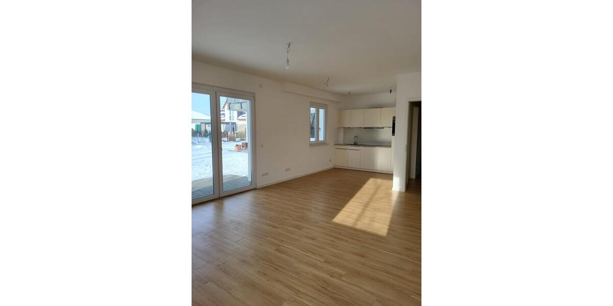 Erdgeschoßwohnung Nauen - 2 Zimmer, 80 m&sup2;, 987&euro; | Angebot:24863035