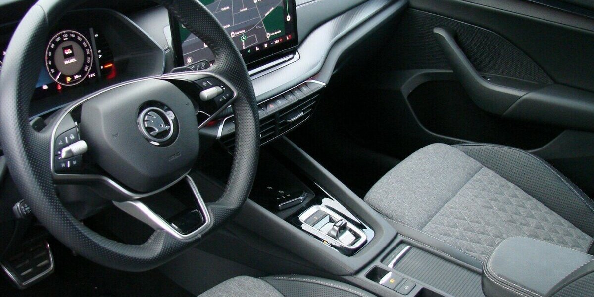 Skoda Octavia 1.5TSi mHEV Sportline ACC Matrix HUD 20.700 km 29.980 &euro; Falkensee 14612