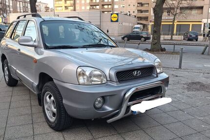 Hyundai SANTA FE 166.000 km 3.900 &euro; Mahlow 15831