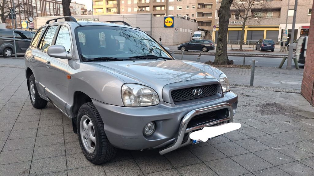 Hyundai SANTA FE 166.000 km 4.900 &euro; Mahlow 15831